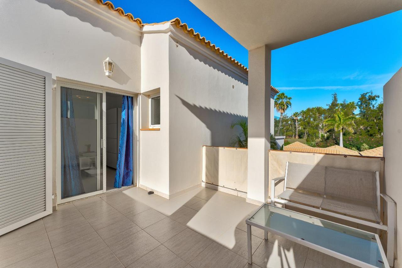 Chalet Playa De Las Americas Arona  Extérieur photo
