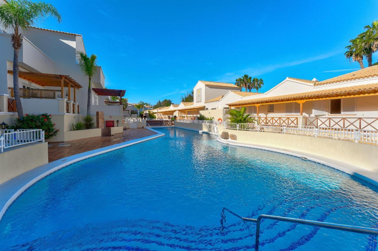 Chalet Playa De Las Americas Arona  Extérieur photo